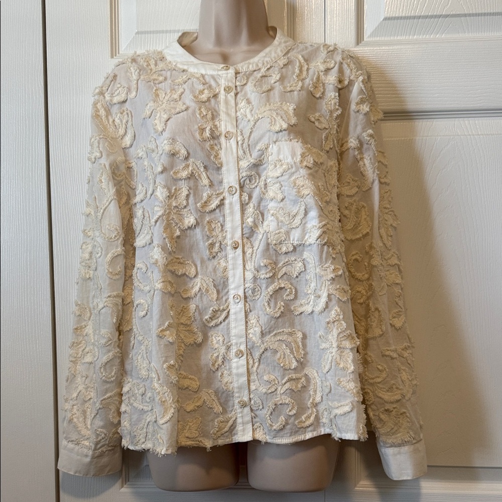 Pilcro and the Letterpress by Anthropology Cream Textured Button-Front Blouse